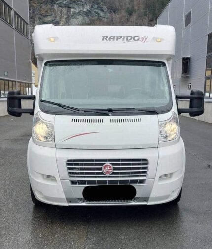 Rapido 7066 F **LITS SIMPLES**CHAUFFAGE SUPPLÉMENTAIRE | 2008 | MANUELLE | 89 000 km ( certifié ) | 2.3 129 CH | 4 places / Prix : 18000€