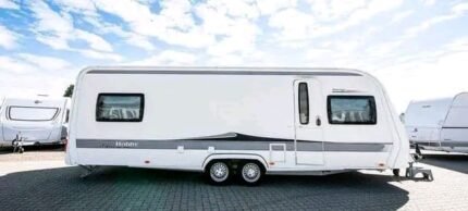 Caravane Hobby 650 KFU | 2013 | 6 Places de couchages | 6 places / Prix : 12000€