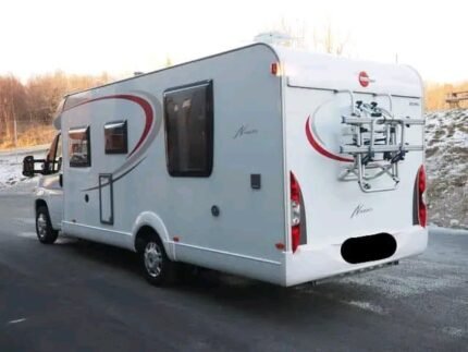 FIAT 2.3 131 CH Bürstner Nexxo T, année: 2012 , KILOMÉTRAGE : 57400 KM  , 4 places , 4 couchages, permis B , lit centrale ,manuelle Diesel , panneaux solaires / Prix : 17500€