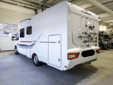 FIAT 2.3 150 CH Adria Matrix 670 , Année : 2016 , kilométrage : 84000 KM certifié, 4 places , 4 couchages, permis B , panneaux solaires / Prix : 27500€