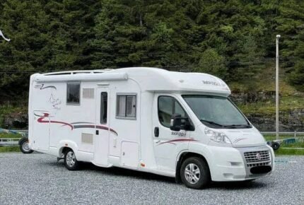 FIAT 2.3 131 CH RAPIDO 7097, année : 2008 , kilométrage : 88000 Km , manuelle , diesel , 4 places , 4 couchages,  panneaux solaires , permis b / Prix : 15000€