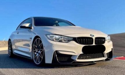 Prix : 33000€ ,   BMW M4 COMPETITION 550 CH | CARBON| H&K| HUD| DAB| CERAMIC| 360 | AUTOMATIQUE | ESSENCE | année : 2017 , kilométrage : 146.000 km