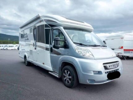 Prix : 24000€  FIAT 2.3 150 CH Hymer T698 , année : 2014 , kilométrage : 52000 Km , 4 places , 4 couchages , permis B, panneaux solaires , test d’étanchéité ok, porte vélo 