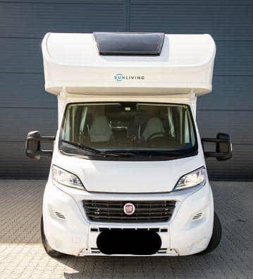 Prix : 28000€ ! 7 couchages  FIAT 2.3 131 CH Sun Living Adria A70 , année : 2019 , kilométrage : 27900 Km , 7 couchages , 7 places , permis B , test d’étanchéité ok , panneaux solaires, porte vélos , Automatique, diesel , 