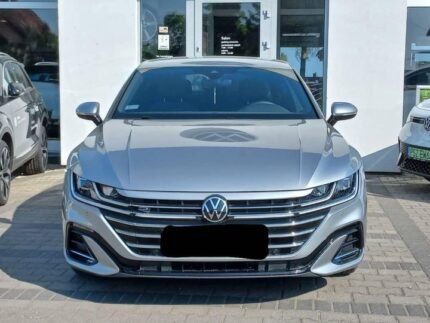 Prix : 19500€   Volkswagen Arteon 2.0 TDI 150CH R-Line / 2022, kilométrage : 56 000 km , automatique, diesel , 