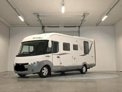 Prix : 23000€   Fiat Ducato 2.3 150CH Rapido 9090 , année : 2012, kilométrage : 80 300 km , manuel , 4 places , 4 couchages , 4 250 kg , permis C , porte vélo, test d’étanchéité ok,