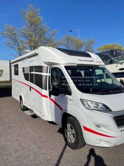 Prix : 29000€ , Fiat Ducato Sunlight T69 L – 2018 – Automatique – 150 CH – 4 places – 4 couchages