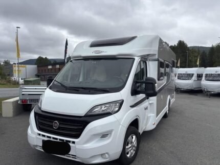 Prix: 23000€! Carado T 449 – 2016 | 2016 | 130 CH | 62 700 KM | 4 places | 4 couchages | Lit central + Lit pavillon | L-Salon | Très bien équipé et entretenu