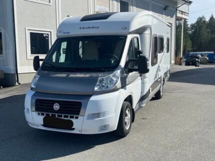 Prix: 14000€! Hobby Toskana Exclusive 650 – 2008 | 130 CH | 91 200 km | Boîte manuelle | 4 places carte grise / 4 couchages