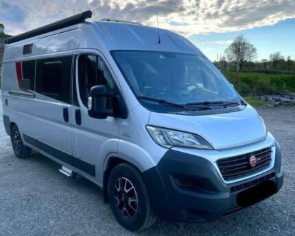 Precio:16500€ , FIAT Bürstner City Car C 600 BC 2016 – Automático, 150 CV, 26.000 km, estado casi nuevo 🚐✨
